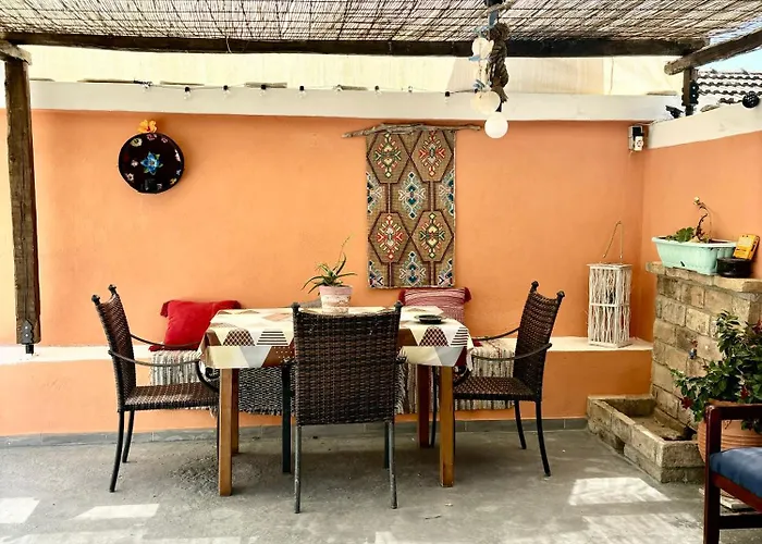 شقة Traditional Corfiot House *